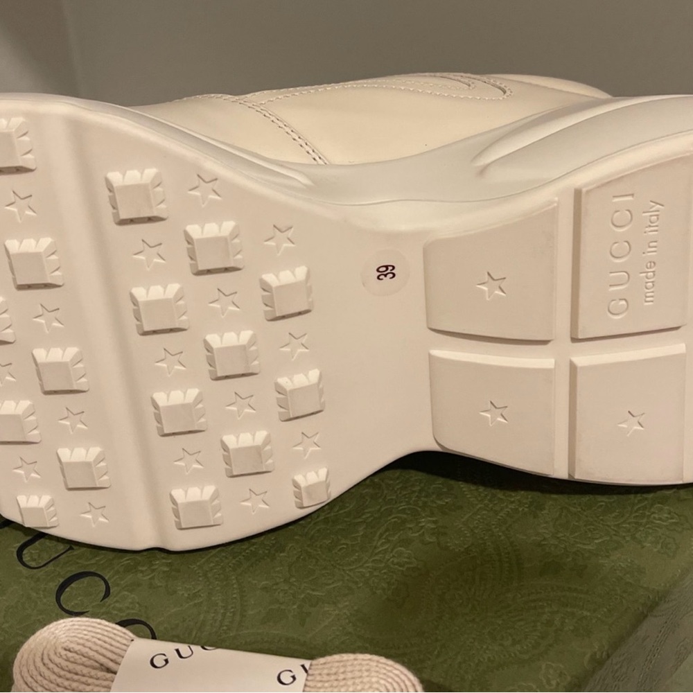 New Gucci sneakers - Picture 4 of 4